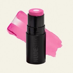 NEW✅Nudestix Magenta Magic
